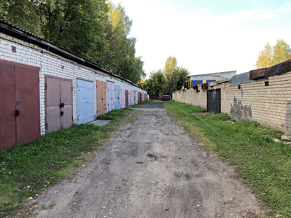 Гараж в районе Коминтерн