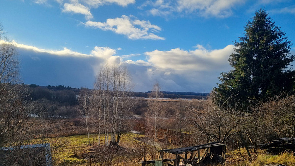 Земельный участок в д. Устье