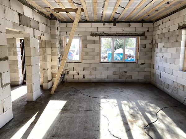 Дом в деревне Бабичи