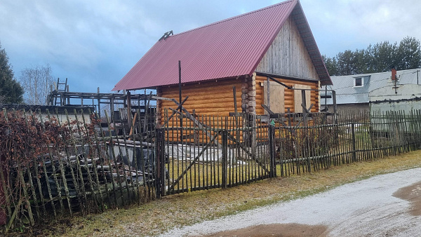 Земельный участок в д. Устье