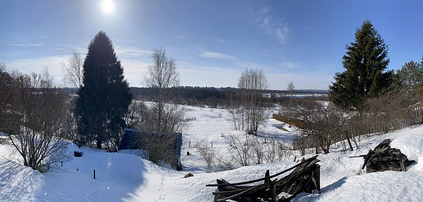 Земельный участок в д. Устье