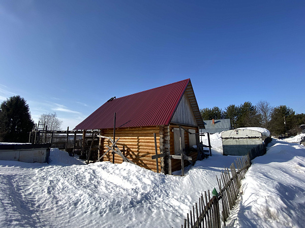 Земельный участок в д. Устье