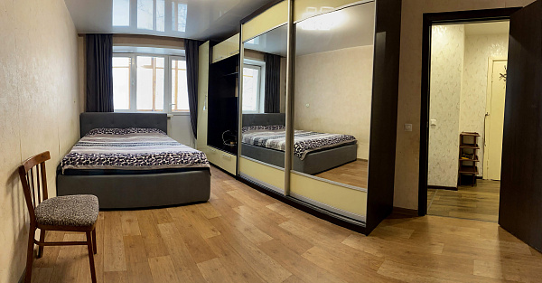 1-комнатная Широнинцев, 11